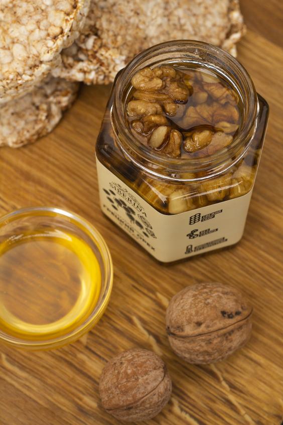 Грецкий орех в меду MED(5)-SIB